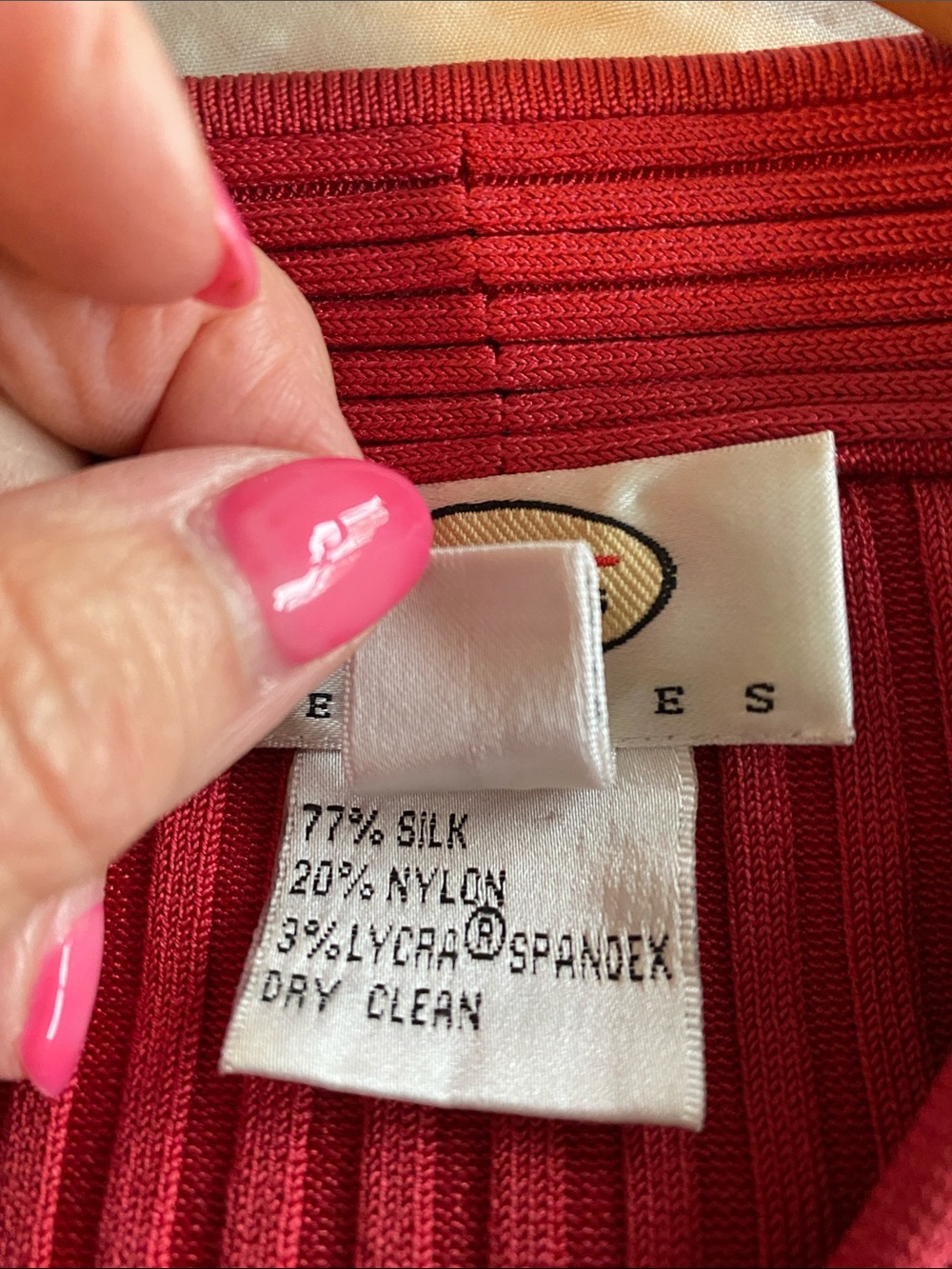 Talbots Red Ribbed V-Neck Sweater - Picture 3 of 3